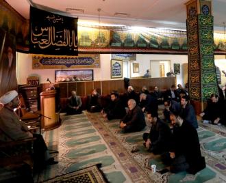 گزارش تصویری | مراسم سوگواری شهادت حضرت فاطمه زهرا (س) در دیوان محاسبات